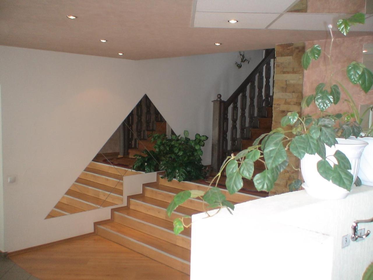 Hôtel Gostinitsa "Elen" à Shchuchyn Extérieur photo